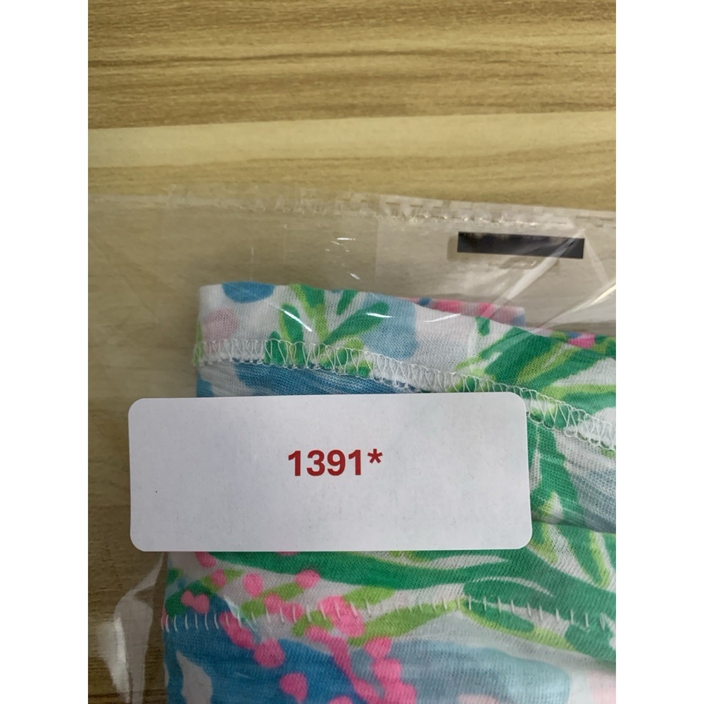 Lilly Pulitzer Shirt Women XL Blue Short Sleeve 100% Cotton Colorful Preppy - Picture 7 of 7